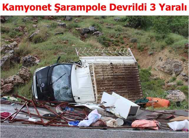 Kamyonet Şarampole Devrildi 3 Yaralı